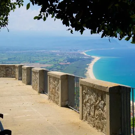 Vista Mare Pensión *